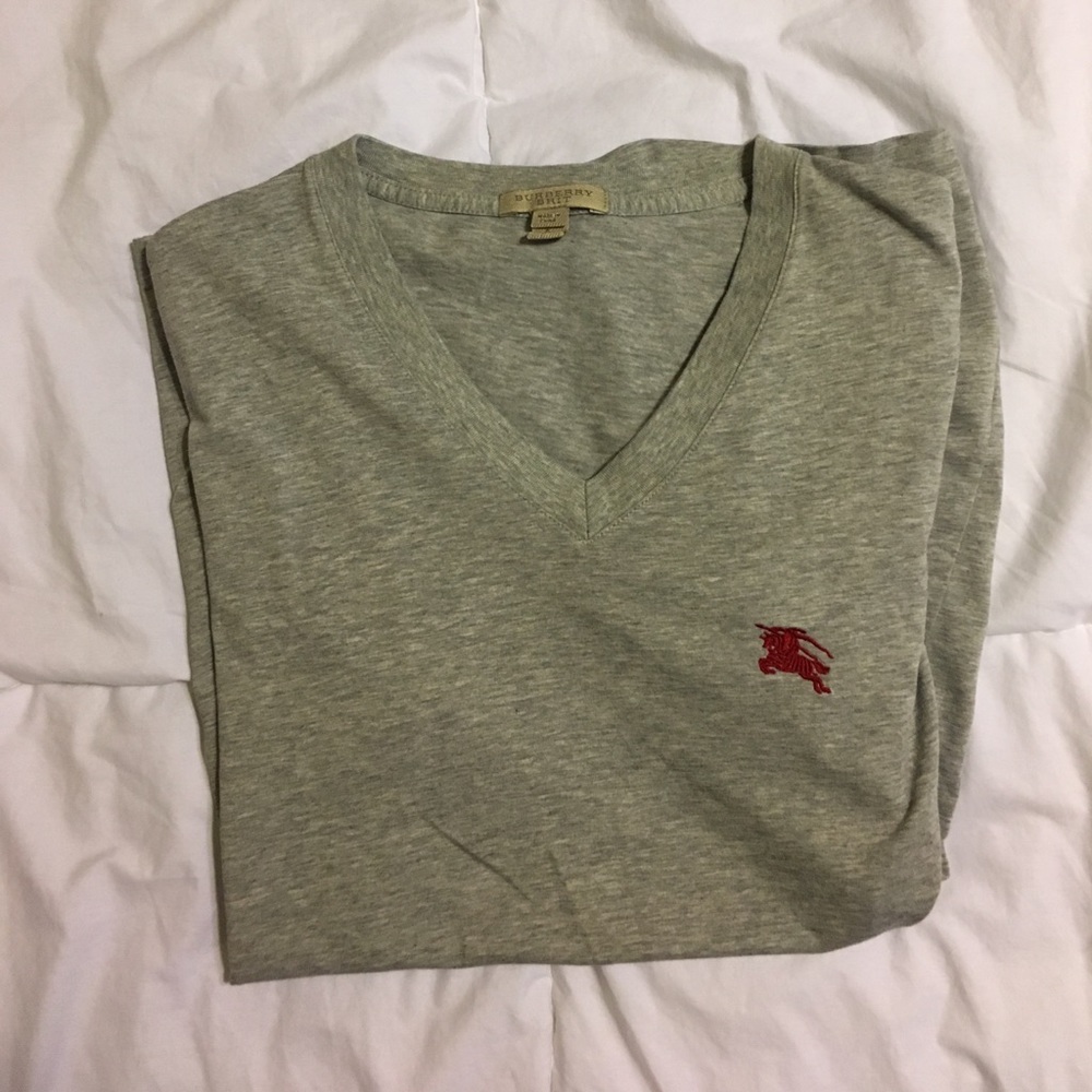 V neck Burberry t shirt NWOT