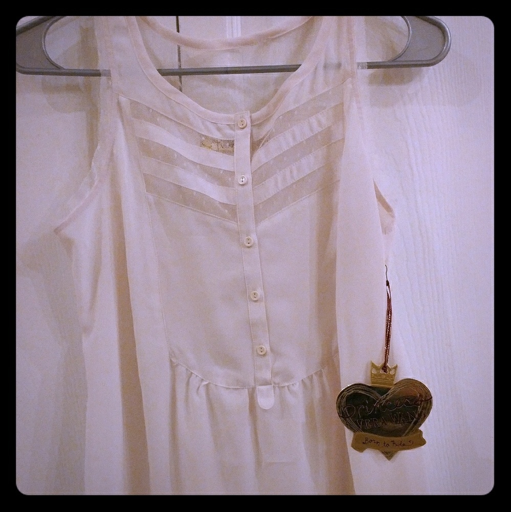 Princess Vera Wang blouse