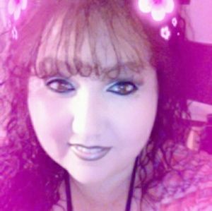 Meet your Posher, Eva