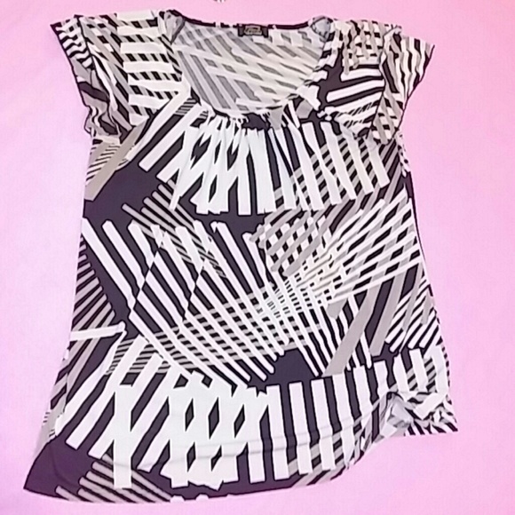 Womens cute soft blouse size Medium - Picture 4 of 4