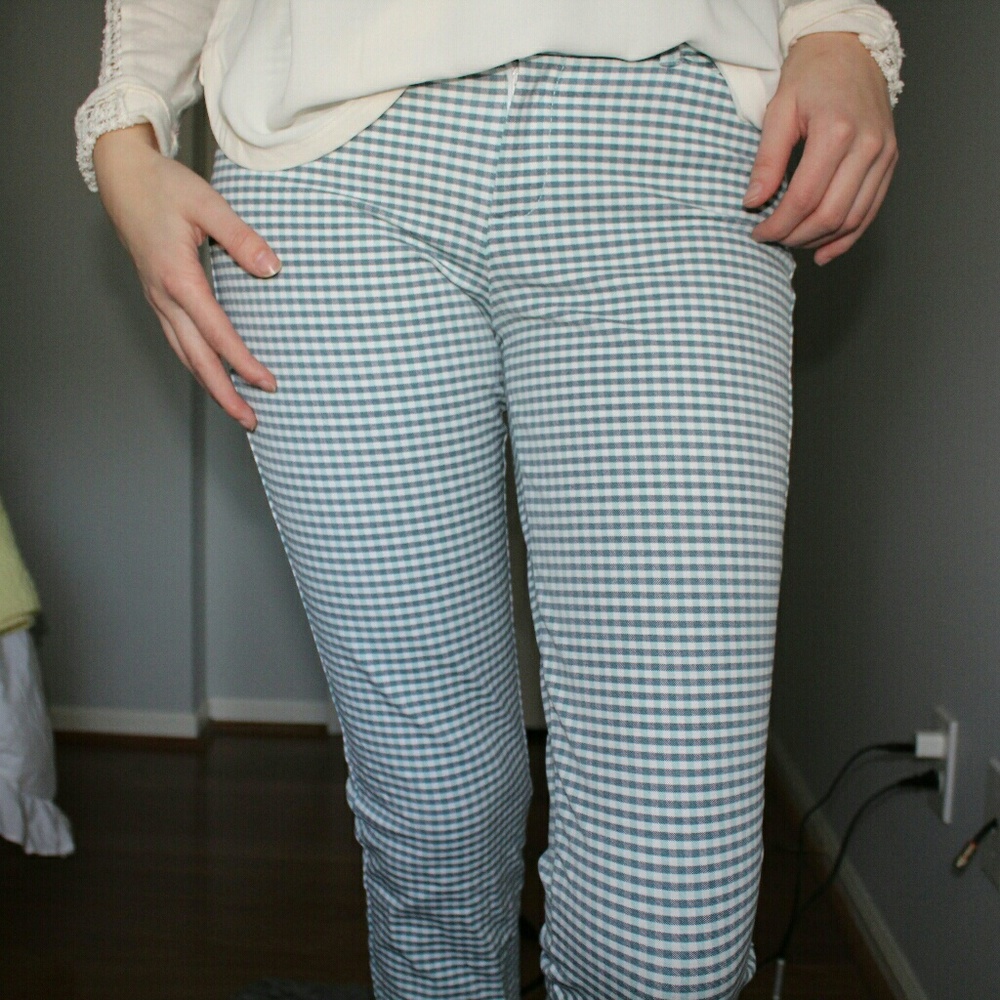 Plaid Capri Pants