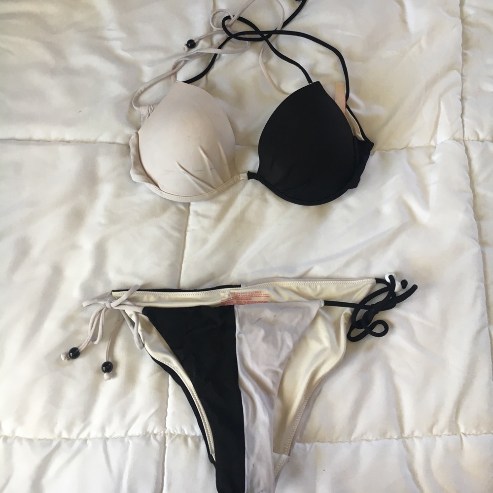 Black and White Bikini Set
