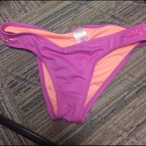 Bathing suit bottoms