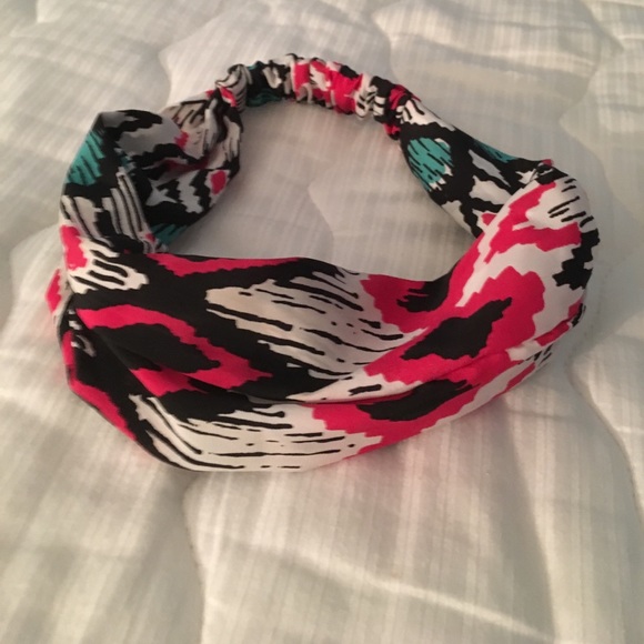 SOLD 2 Printed Slouchy Headbands! - Picture 2 of 3