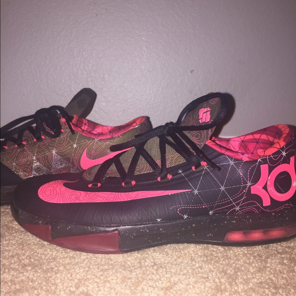 KD 6 Meteorology - Size 7Y Nike Basketball