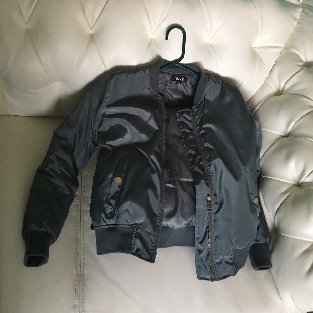 Bomber jacket