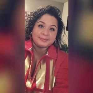 Meet your Posher, Stephanie garcia