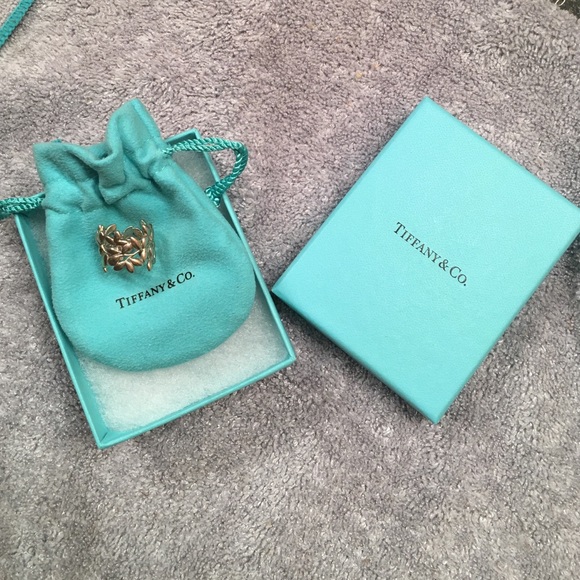 Tiffany & Co. Accessories - Tiffany & Co. Paloma Picasso Olive Leaf Band