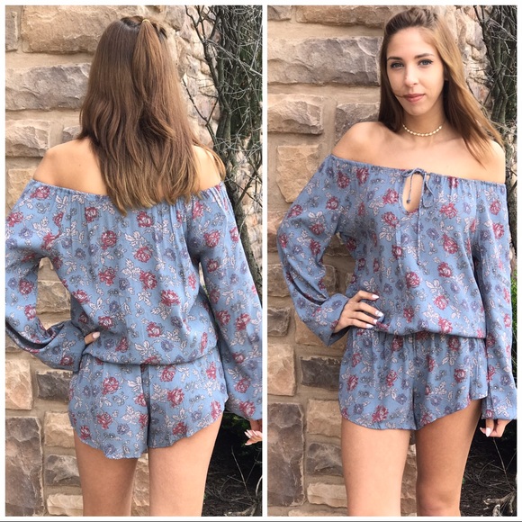 🆕 Off Shoulder Romper - Picture 3 of 4