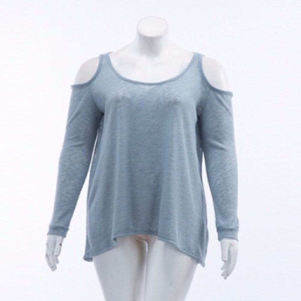 Plus - Cold Shoulder Knit Top