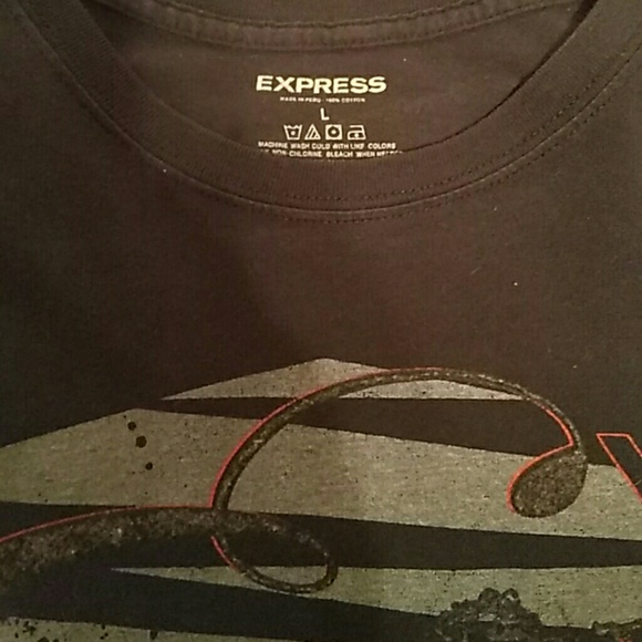 Express tshirt - Picture 2 of 3