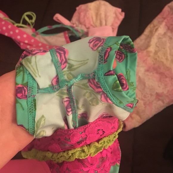 Bundle - Picture 3 of 4