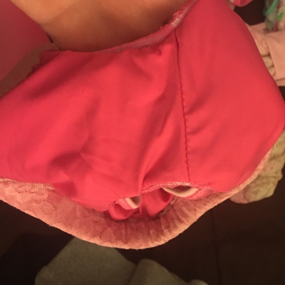 Bundle - Picture 4 of 4