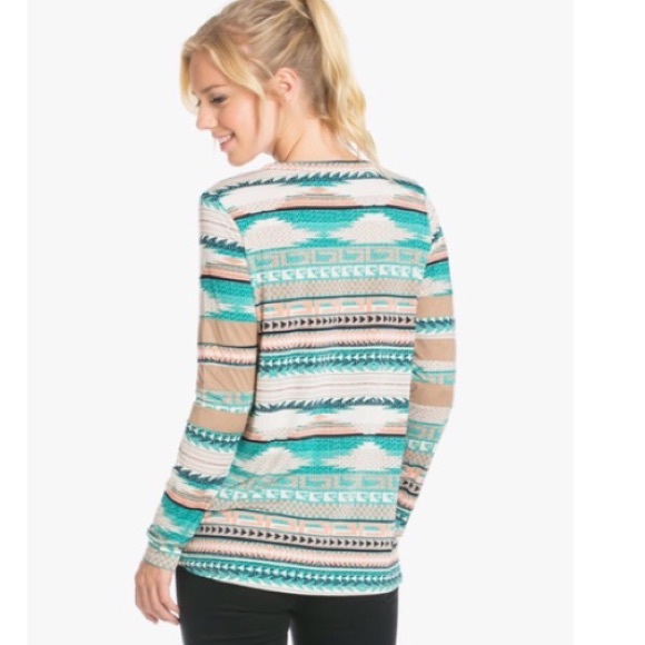 Aztec Top - Picture 2 of 2
