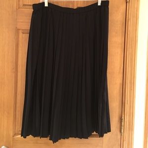 Banana Republic Black Skirt