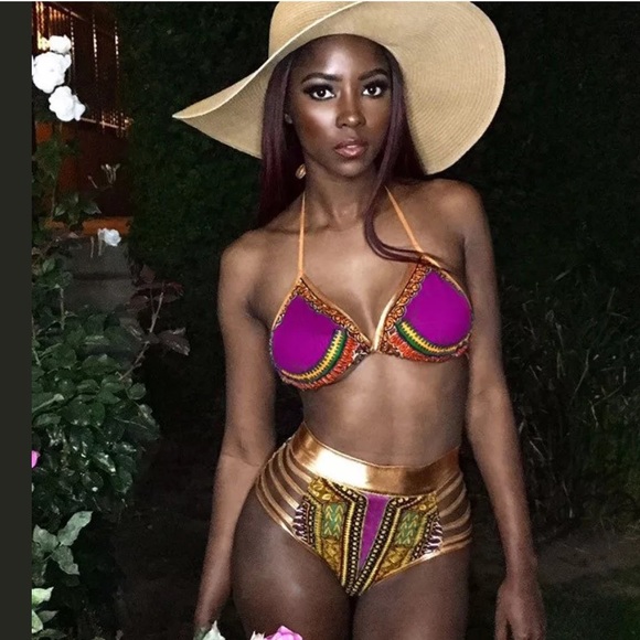 Stunning Swimwear - Picture 2 of 4