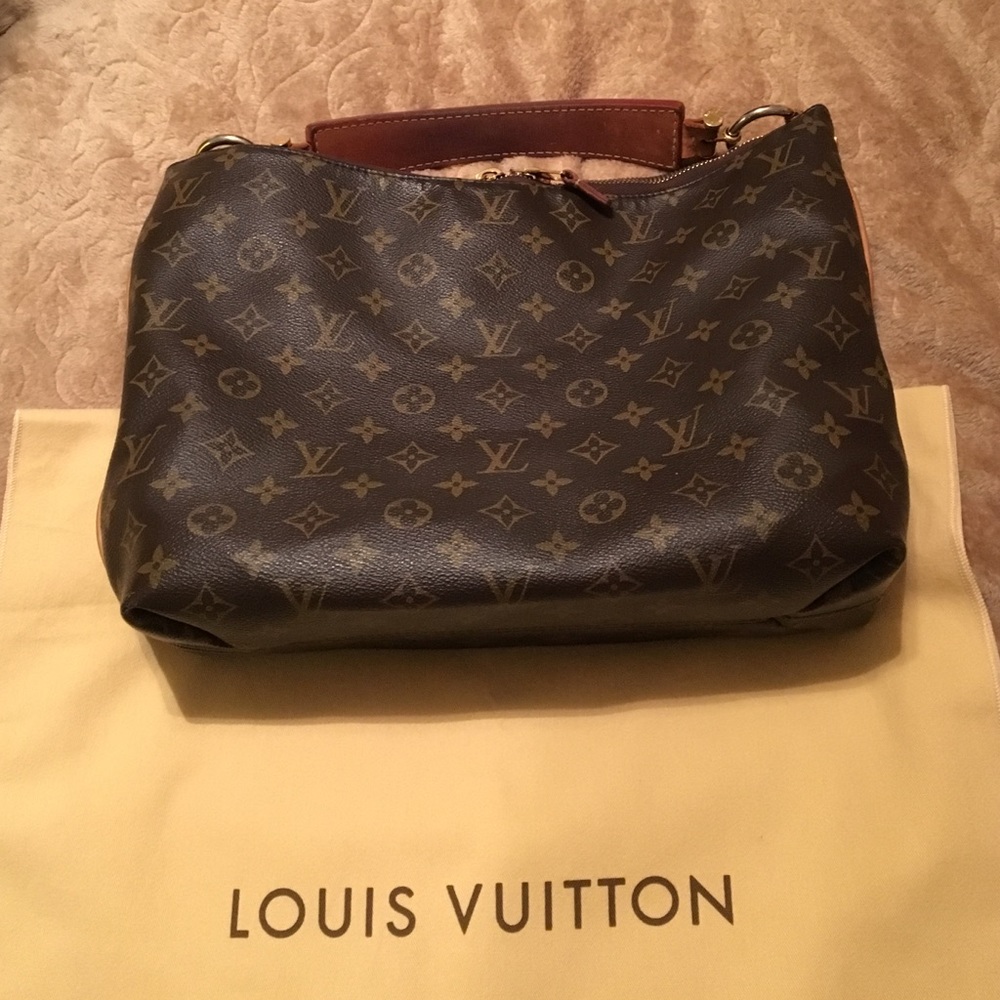 Louis Vuitton Purse