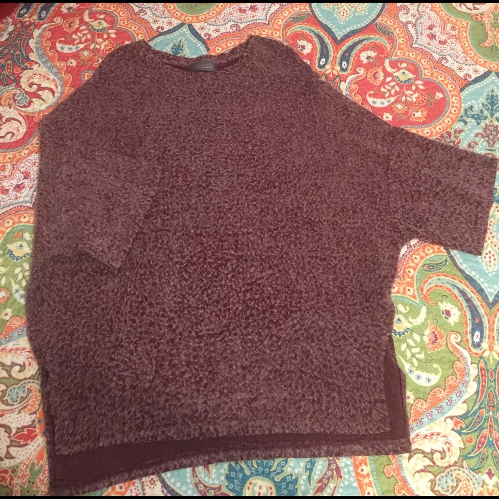 Maroon bat sleeve top