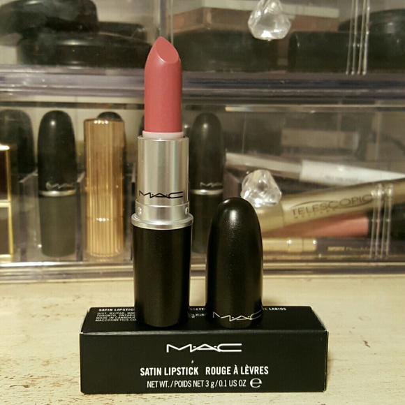 Mac Brave Satin Lipstick Nwt