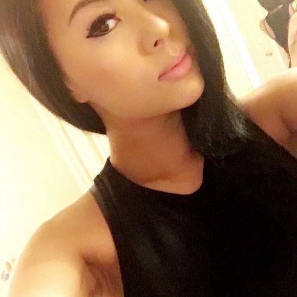 Meet your Posher, Teena! - Picture 1 of 1