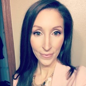 Meet your Posher, Missy