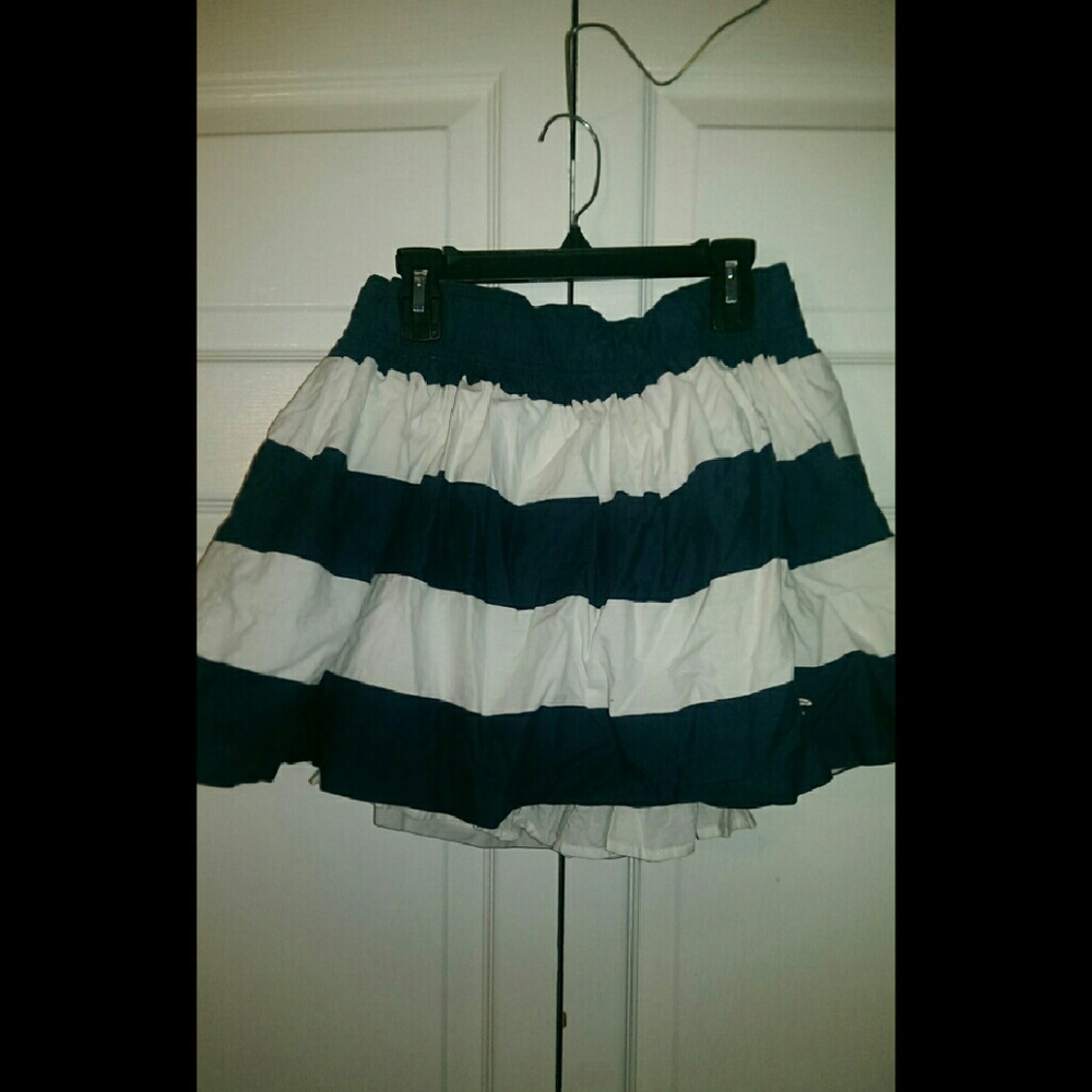 Hollister Skirt