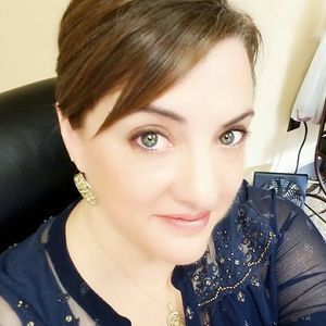 Meet your Posher, Christina