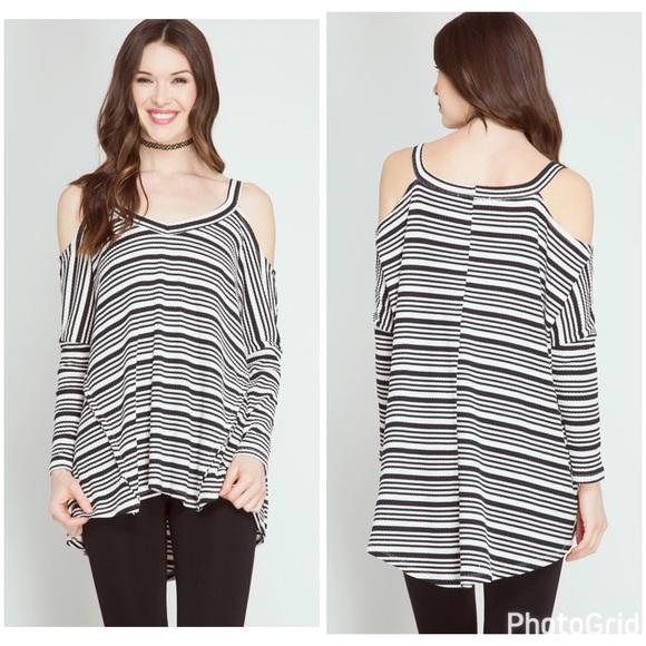 Hi lo reversed stitch cold shoulder tunic! - Picture 2 of 4