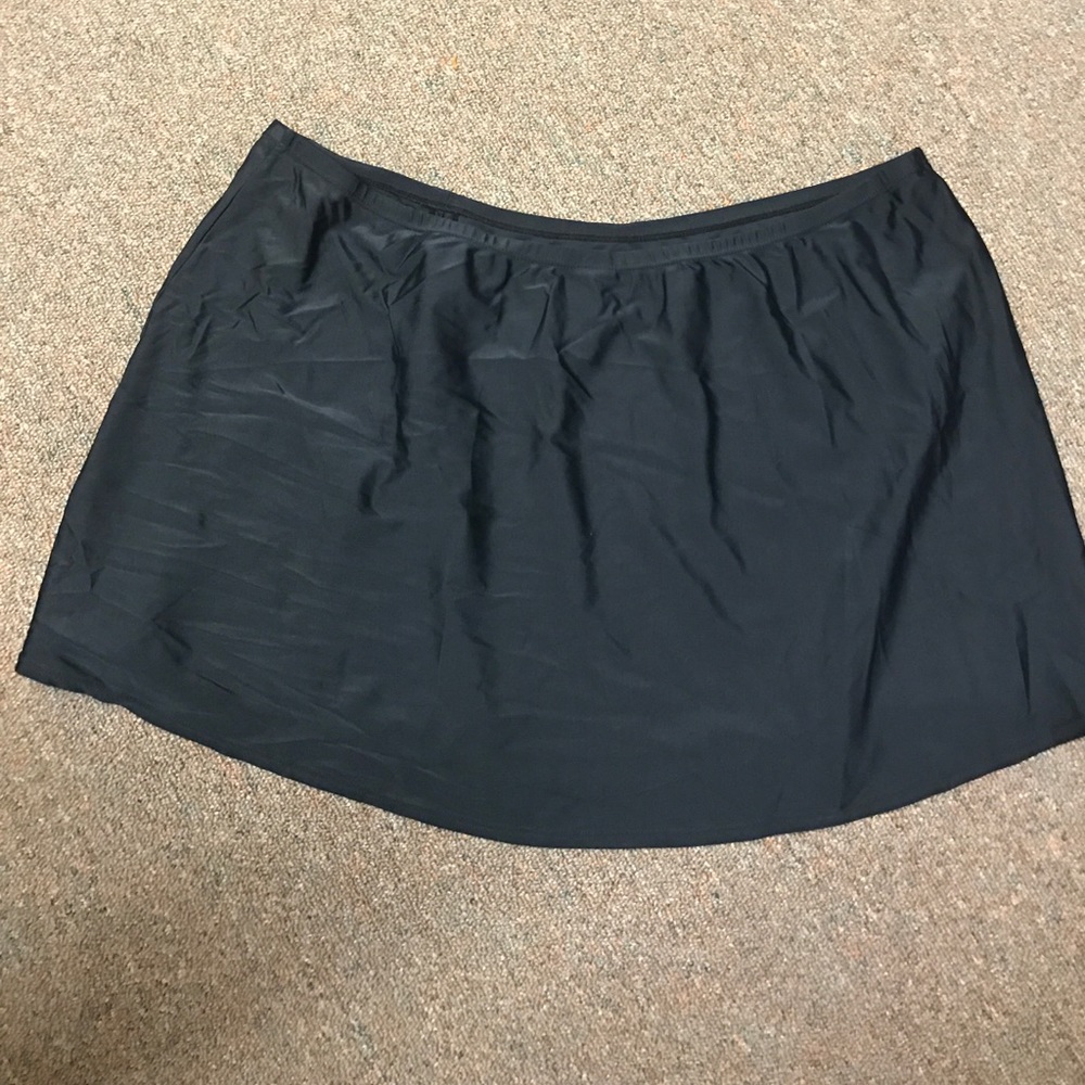 Merona swim skirt