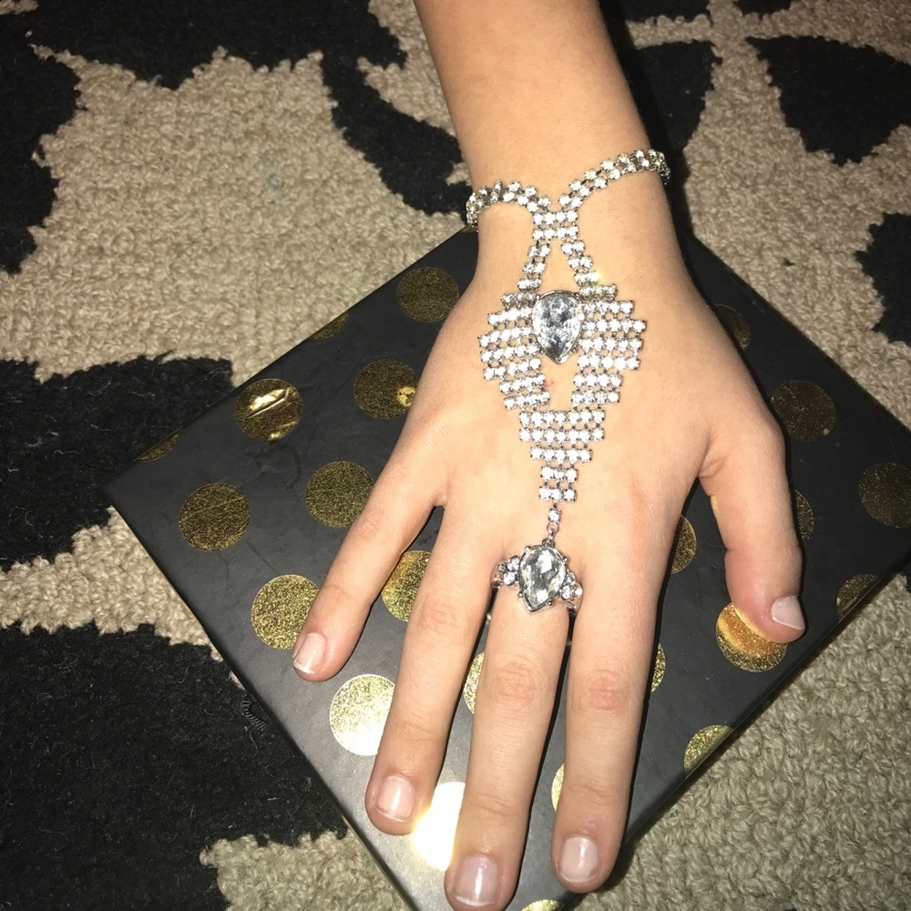 Bracelet