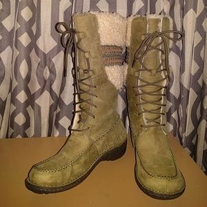 Ugg boots olive green