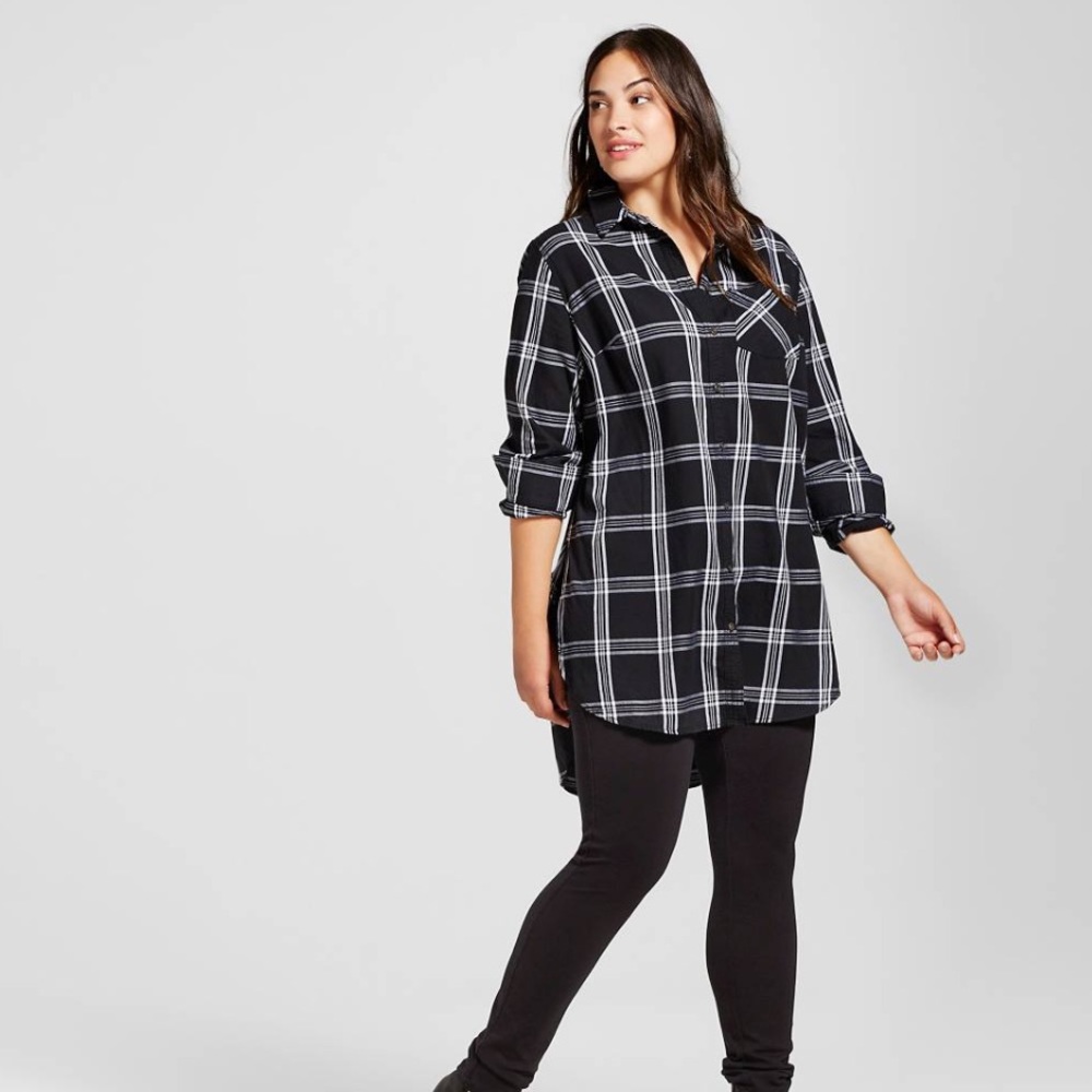 Women's Plus Size Black and White Tunic