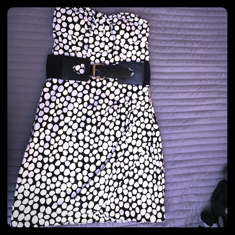 Beautiful strapless cocktail dress