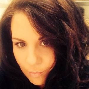 Meet your Posher, Monica