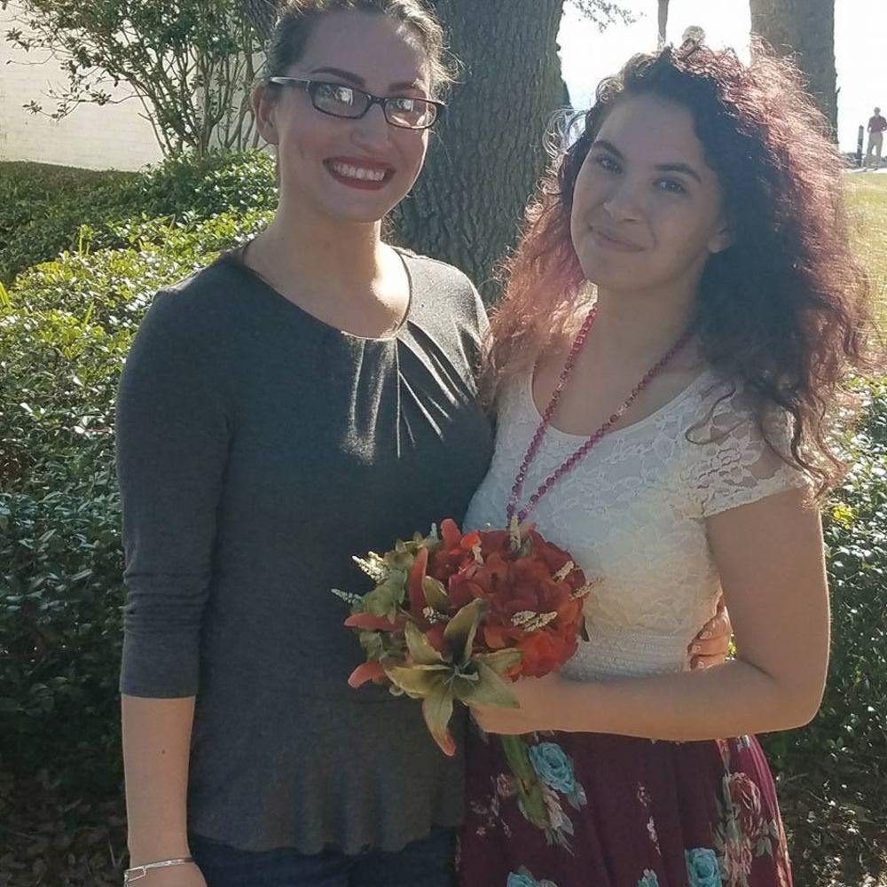 Meet your Posher, Cierra