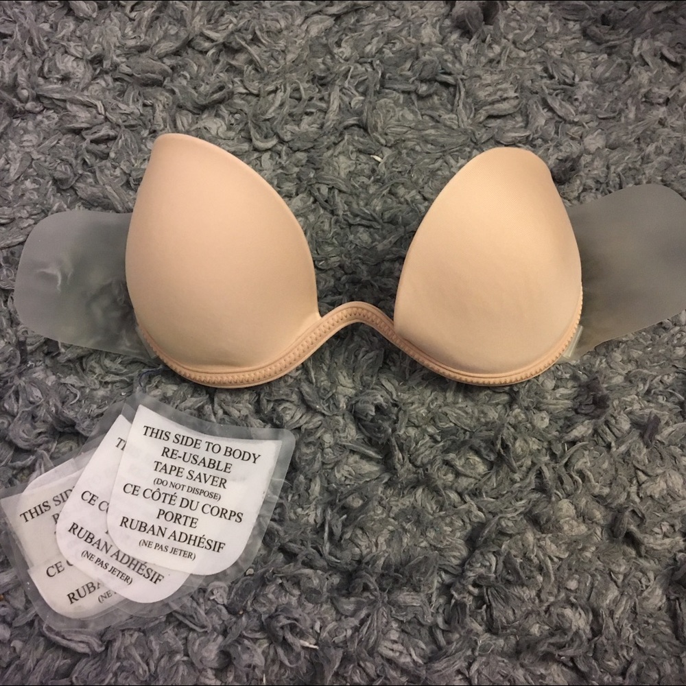 Nude backless bra