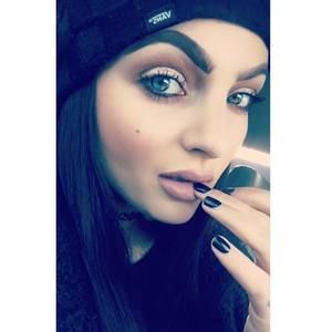 Meet your Posher, Brittany