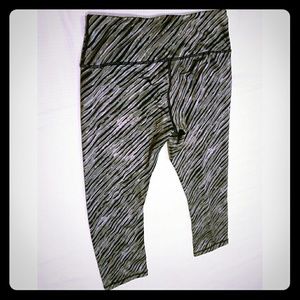 Reebok exercise capris