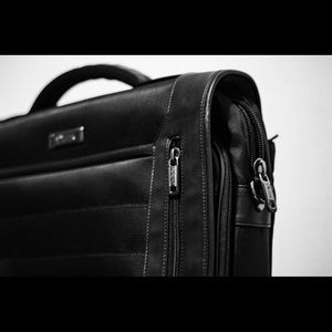 Kenneth Cole Reaction laptop bag