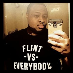 Meet your Posher, Derek