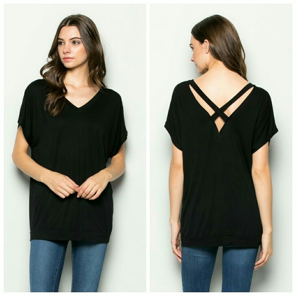 Blowout Sale Lovely Black V-Neck Top - Picture 3 of 3