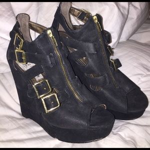 Steve Madden Wedges