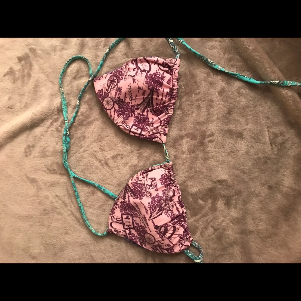 Maji reversible top