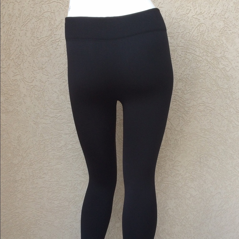 ⚡️SALE⚡️bundle of 4 black fleece lined leggings