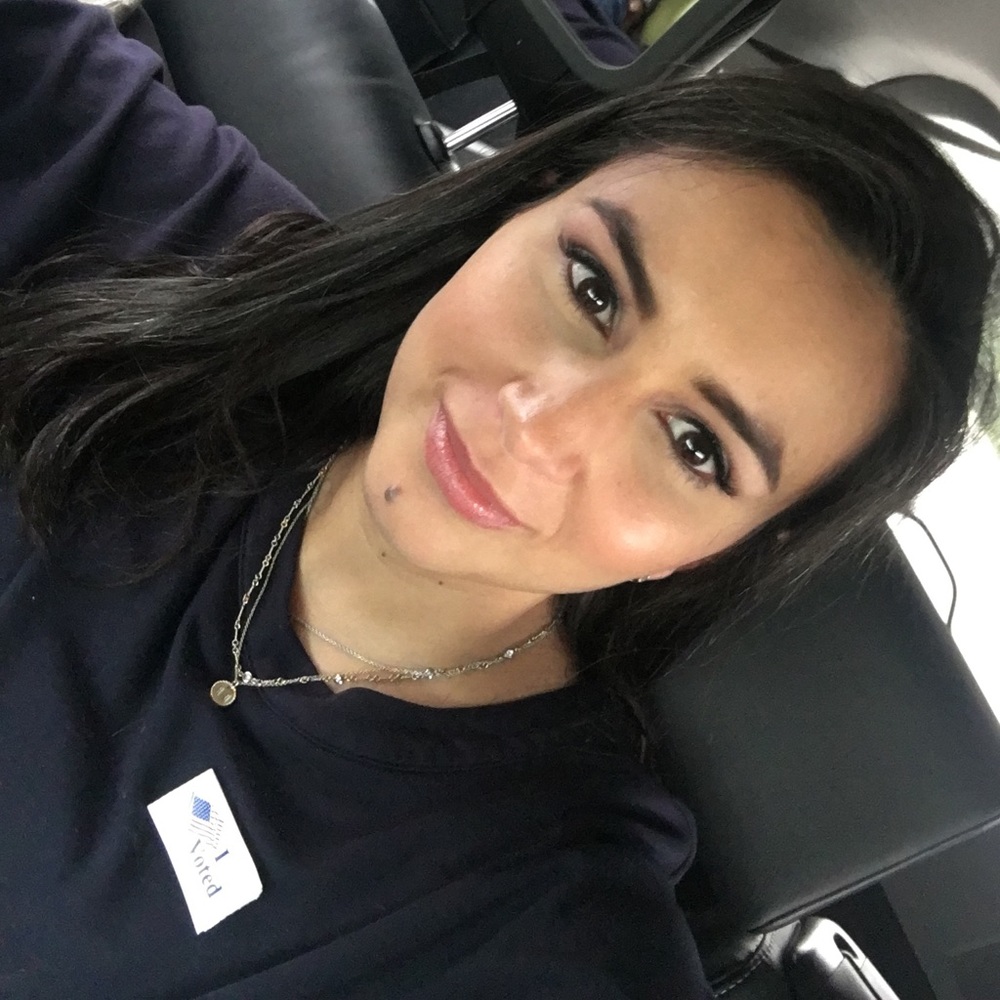 Meet your Posher, Bianca