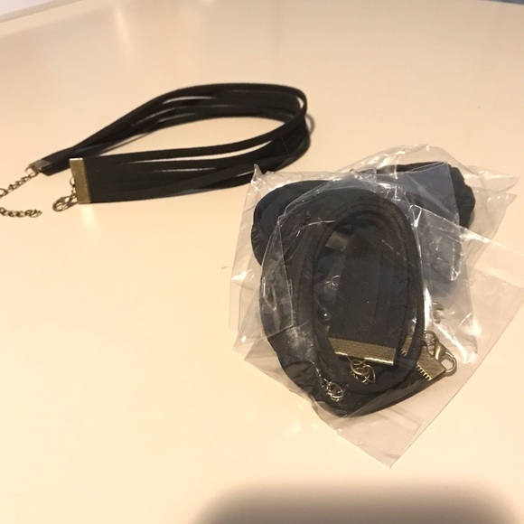 NEW💎💙💎5 LAYER BLACK CHOKER! MORE IN MY BOUTIQUE - Picture 5 of 8