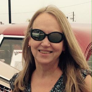 Meet your Posher, Sharon