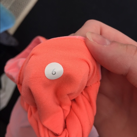 SOLD ON ♏️ - Picture 3 of 4