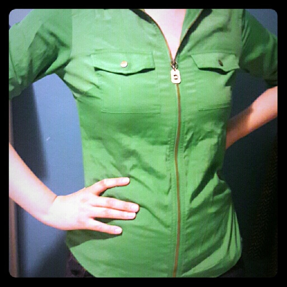 Michael Kors Tops - 💙Michael kors shirts