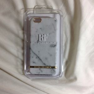 Richmond and Finch Accessories - Marble phone Case Richmond and Finch Accessories - Marble phone Case
